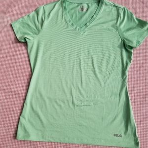 Fila Short-sleeved crew neck athletic Tee Shirt